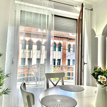 Mirell Apartman Szegedin Exterior foto